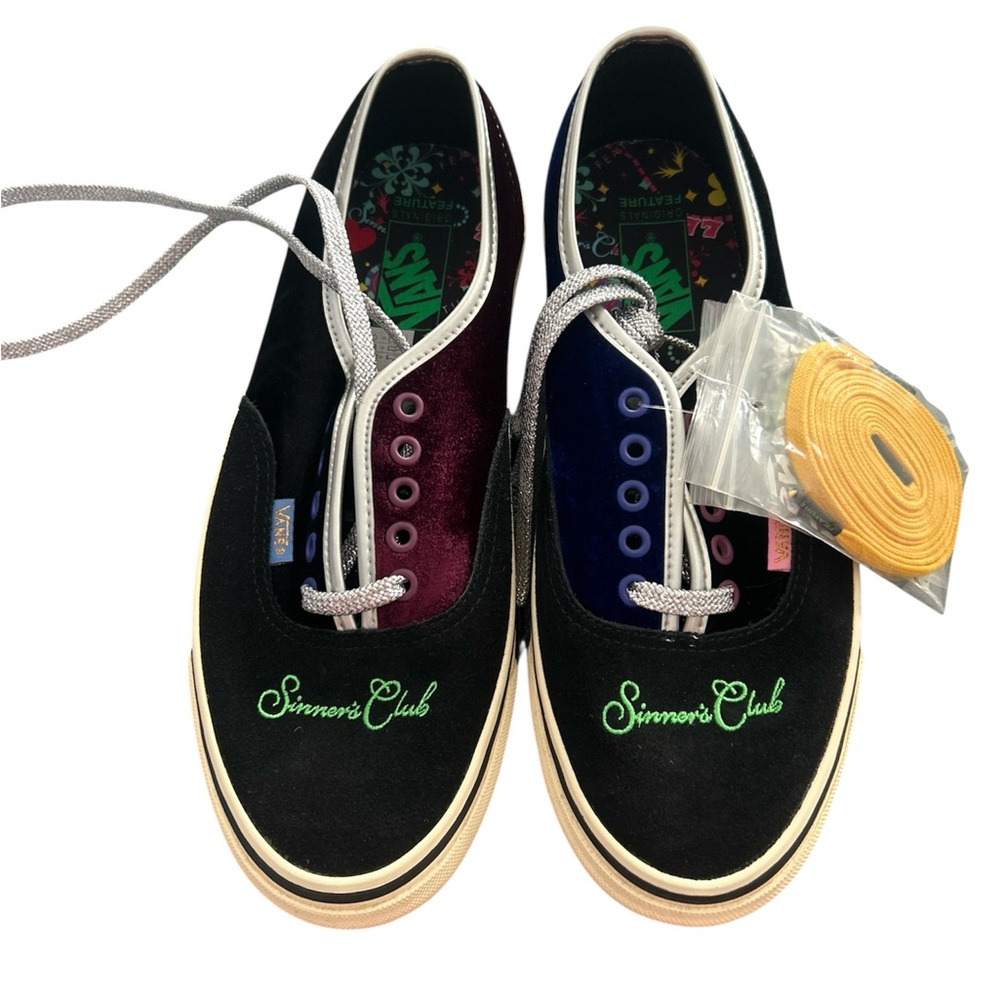Vans Black and Burgundy Women's Sneakers